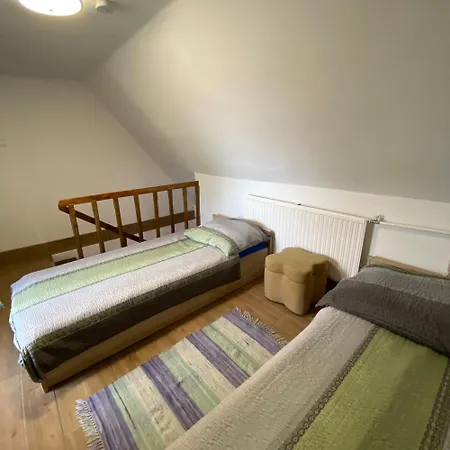 Borbarat Vendeghaz Apartment Kistokaj