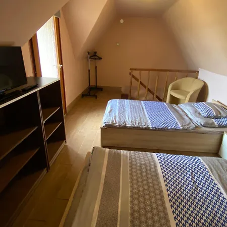 Apartmán Borbarat Vendeghaz Kistokaj