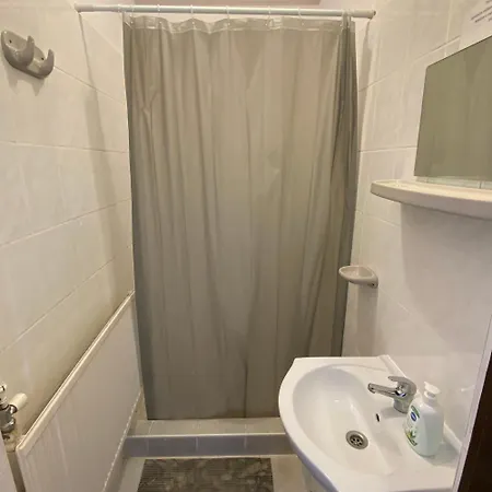 Borbarat Vendeghaz Apartament