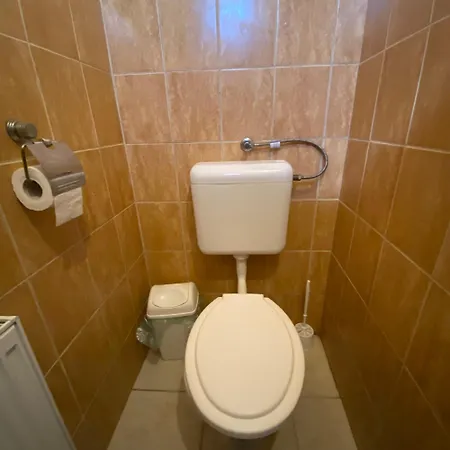 Borbarat Vendeghaz Apartment Kistokaj