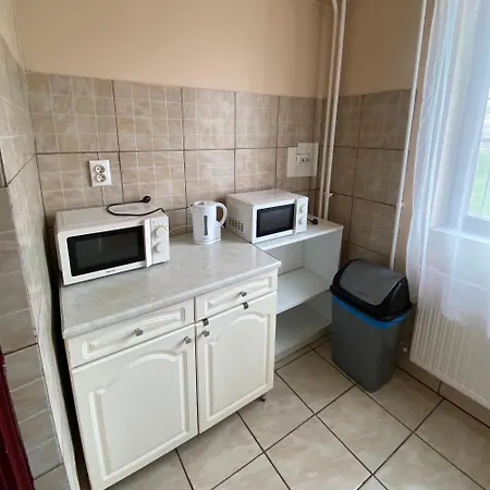 Borbarat Vendeghaz Apartament *